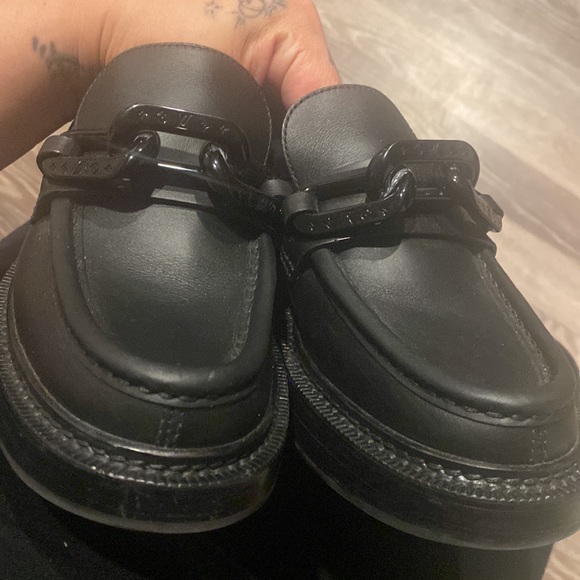 Like new - Picture 2 of 3